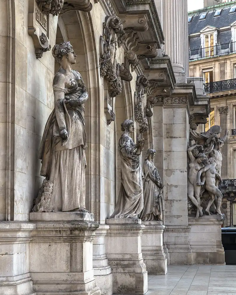 Palais Garnier Opening Hours & Best Time to Visit